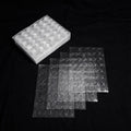 Pads adhésifs transparents pour ongles press-on LYLY Nails – stickers double face haute tenue inclus dans le kit manucure Press-on, permettant une pose rapide des faux ongles sans colle ni lampe UV.