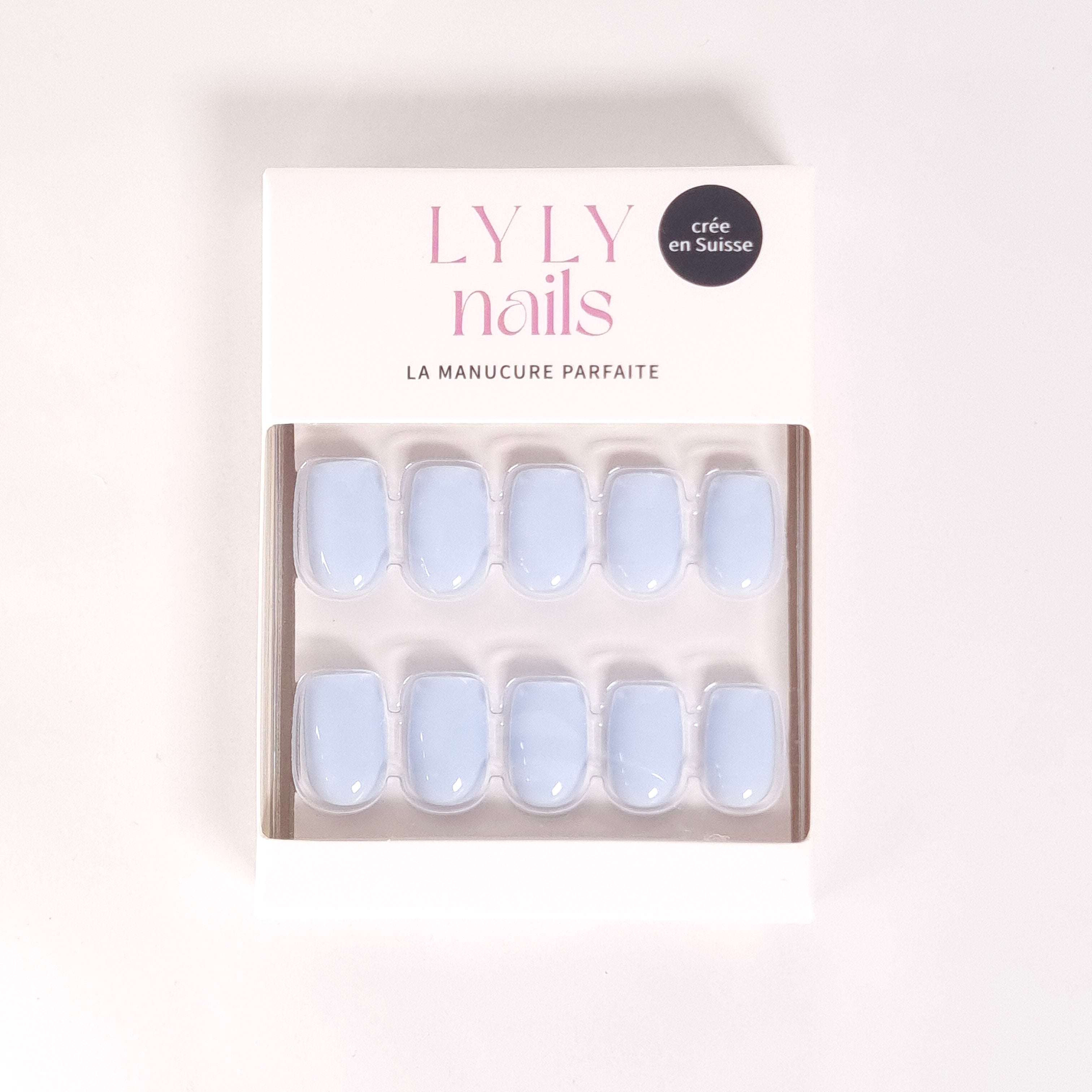 Kit Press-on Nails Bleu Perle forme amande — packaging élégant LYLY Nails