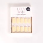 Boîte Press-on Nails Jaune Vanille carré court — kit LYLY Nails marque suisse