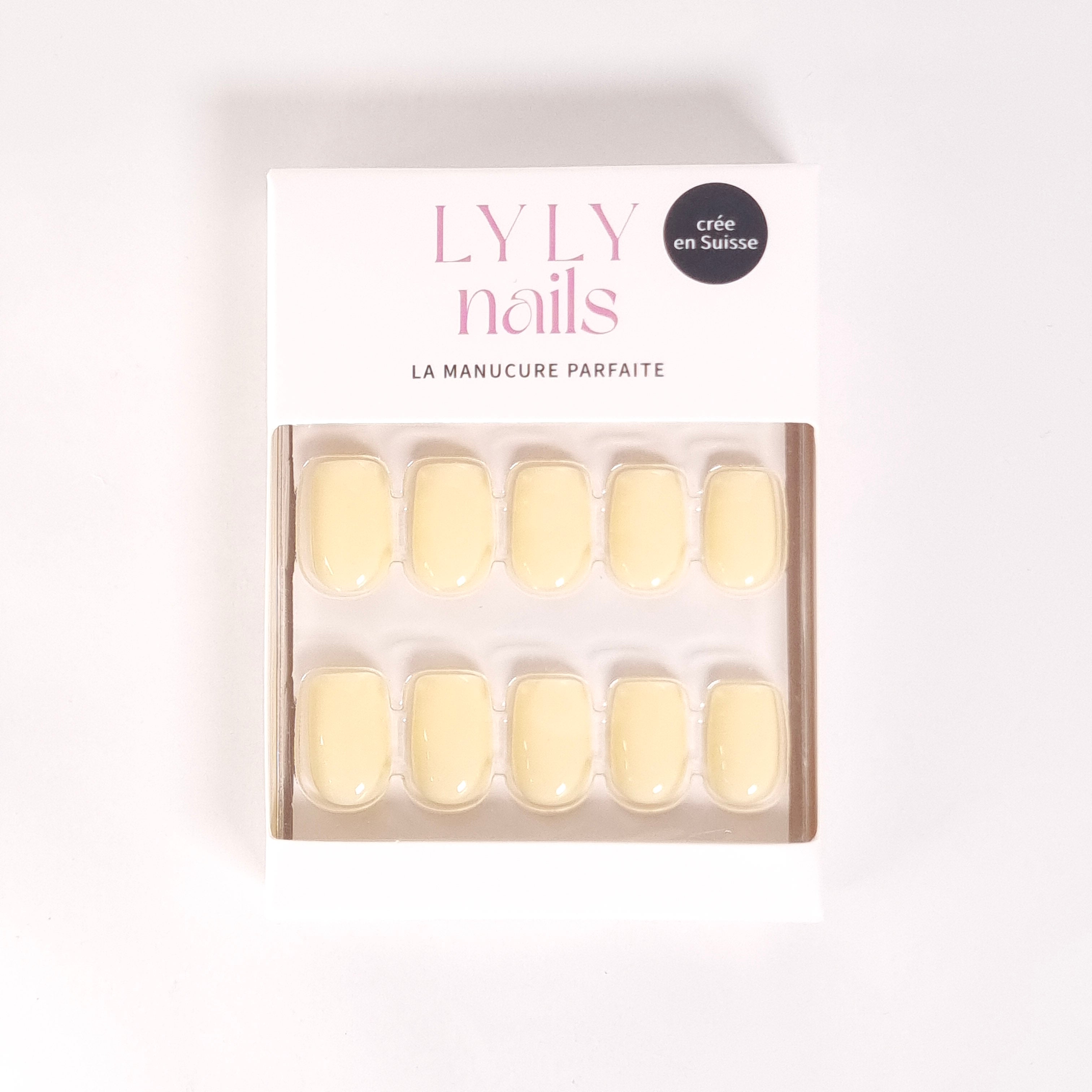 Boîte Press-on Nails Jaune Vanille carré court — kit LYLY Nails marque suisse