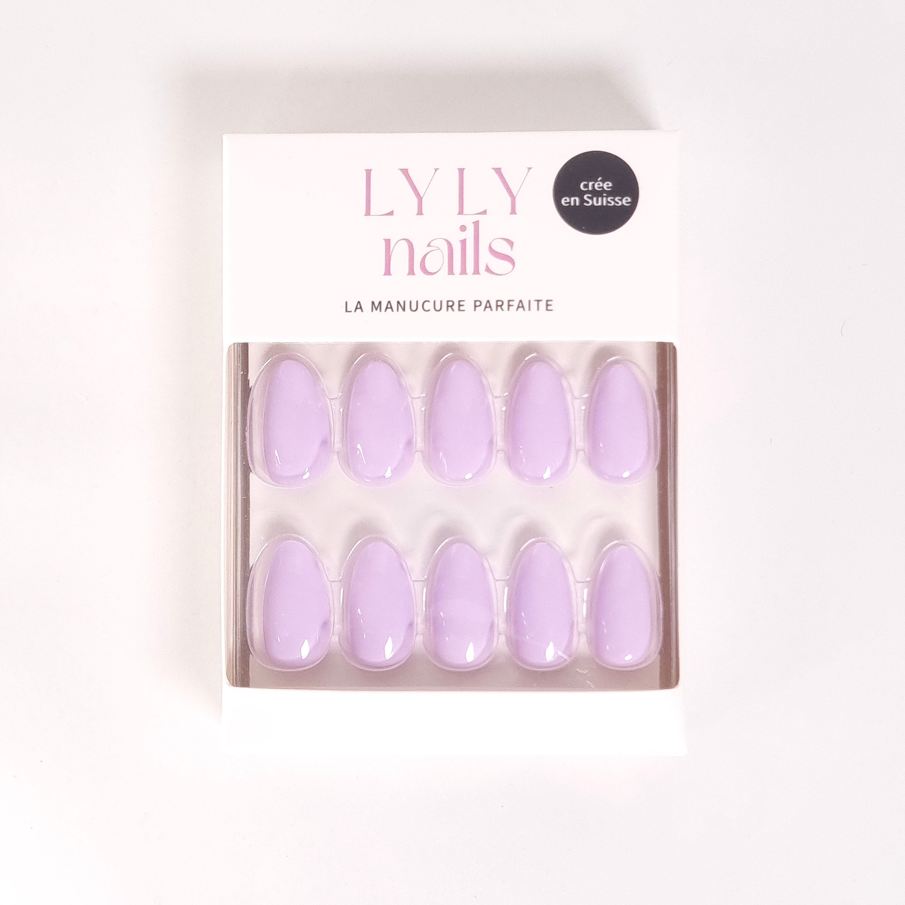 Packaging Press-on Nails Lilas Pastel forme amande — kit court LYLY Nails marque suisse