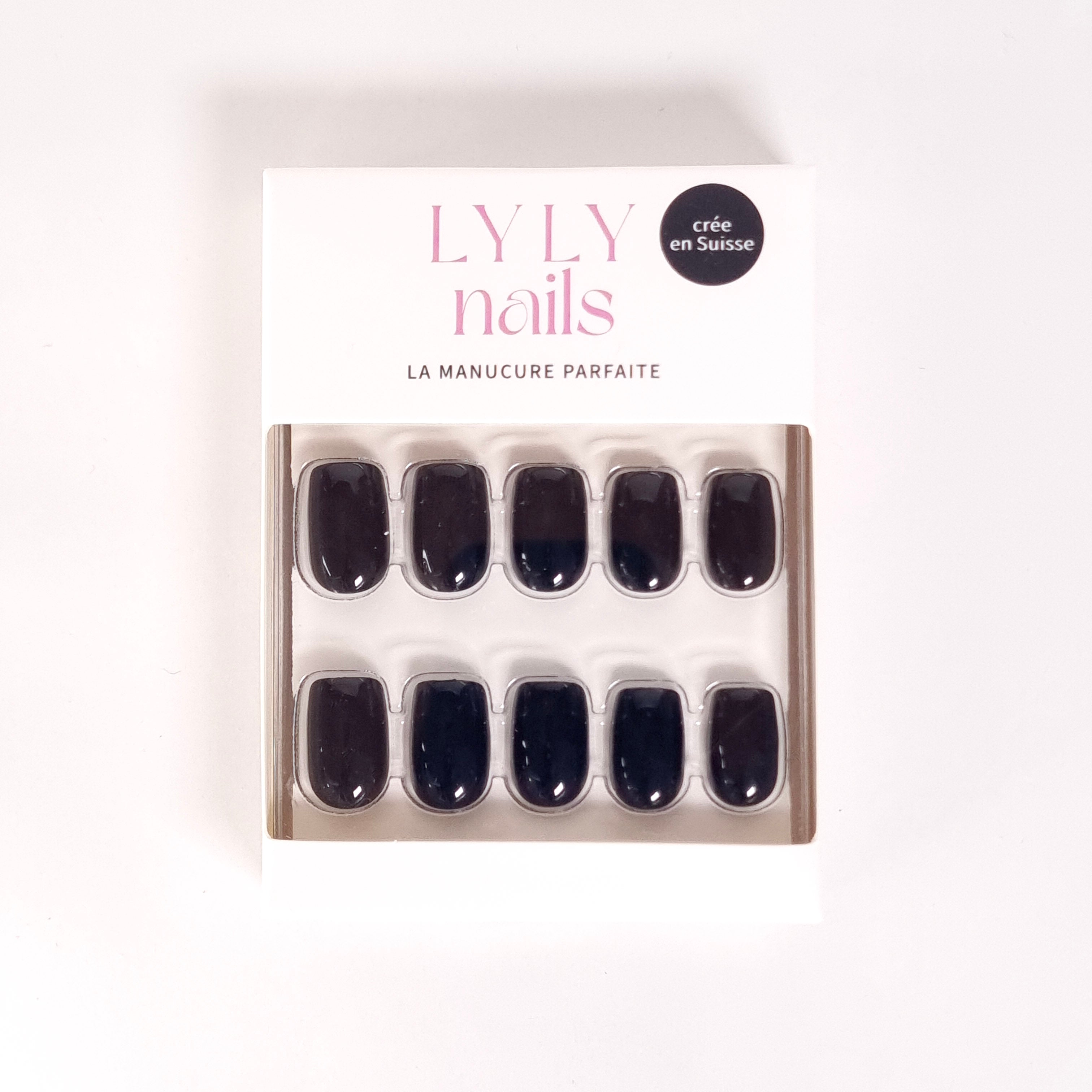 Conditionnement Press-on Nails Noir Intense forme carrée — kit court marque suisse LYLY Nails