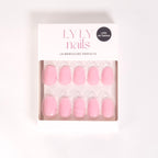 Conditionnement Press-on Nails Rose Bonbon arrondi court — kit LYLY Nails créé en Suisse