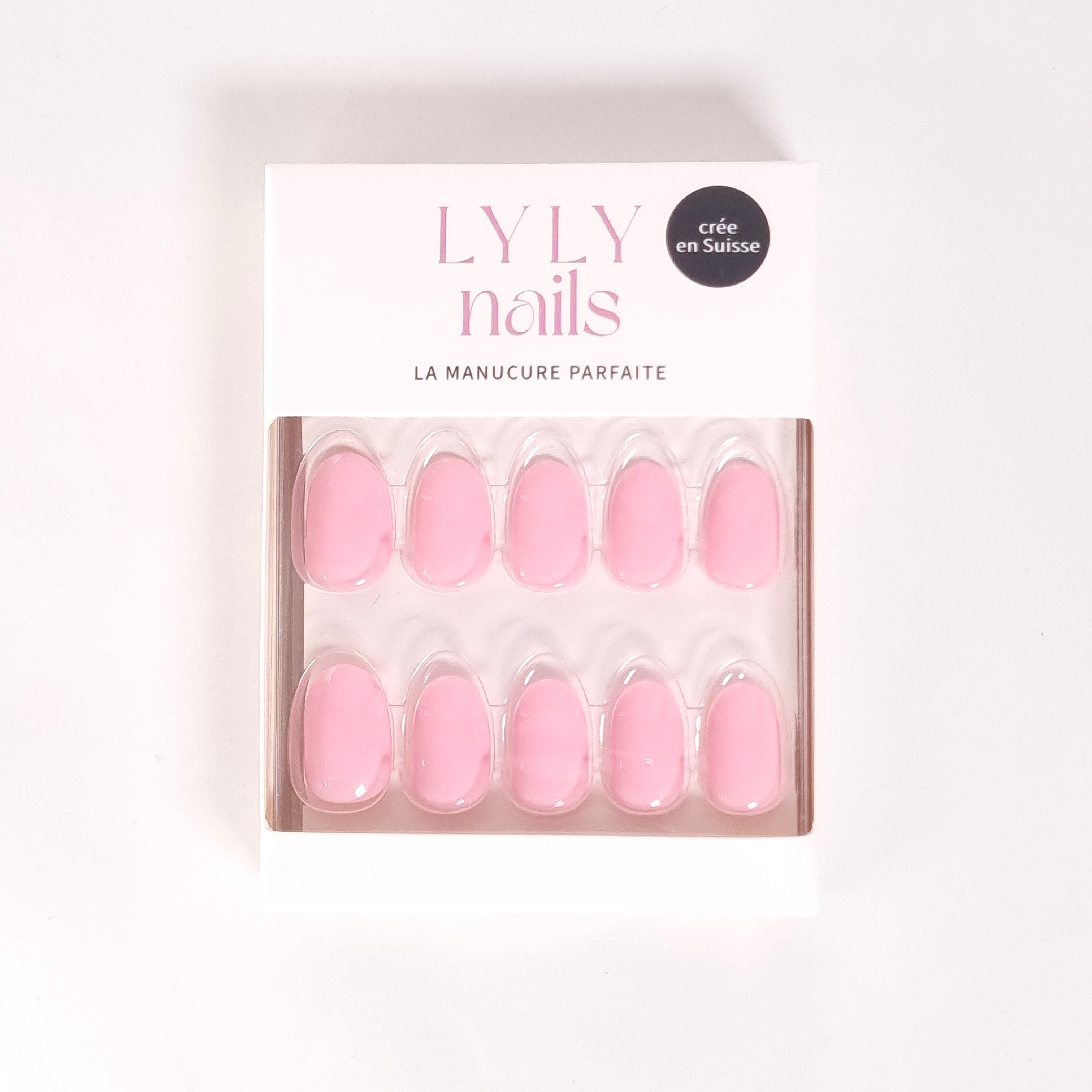 Conditionnement Press-on Nails Rose Bonbon arrondi court — kit LYLY Nails créé en Suisse