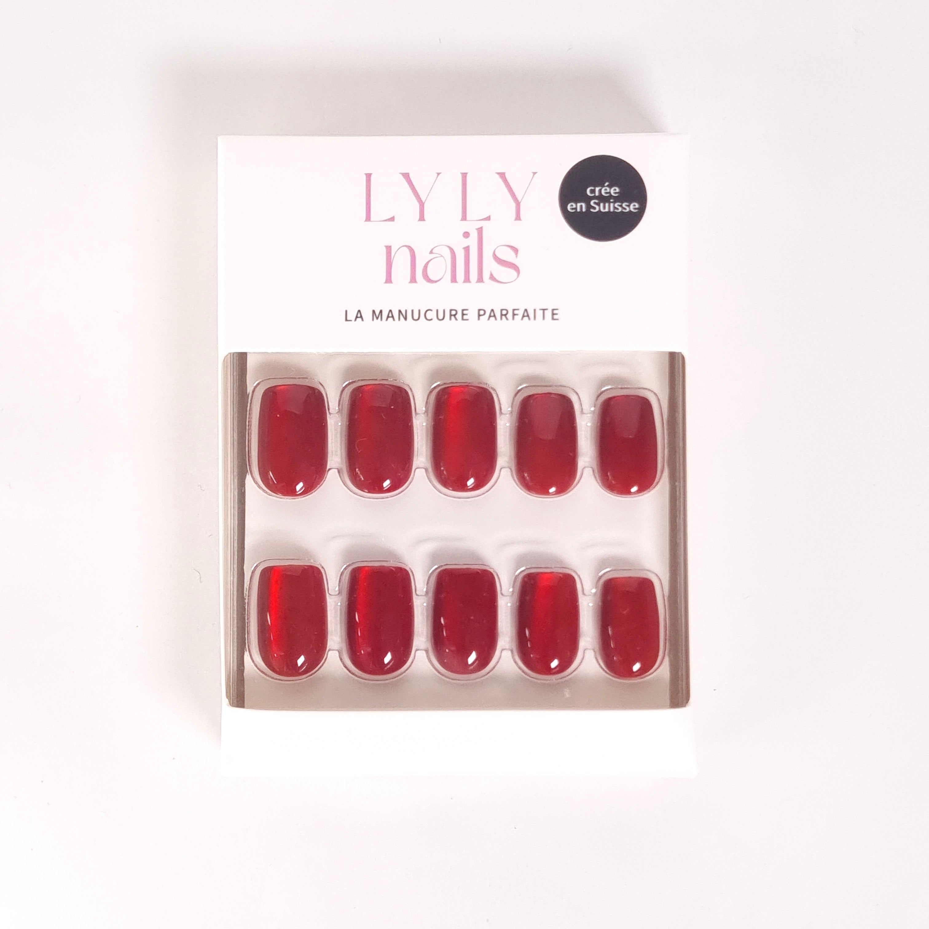 Kit Press-on Nails Rouge Brillant carré court — packaging élégant LYLY Nails