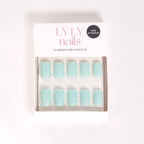 Kit Press-on Nails Vert Lagon carré court, packaging élégant LYLY Nails